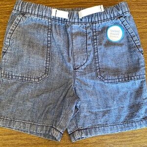 NWT Carter’s shorts size 24m